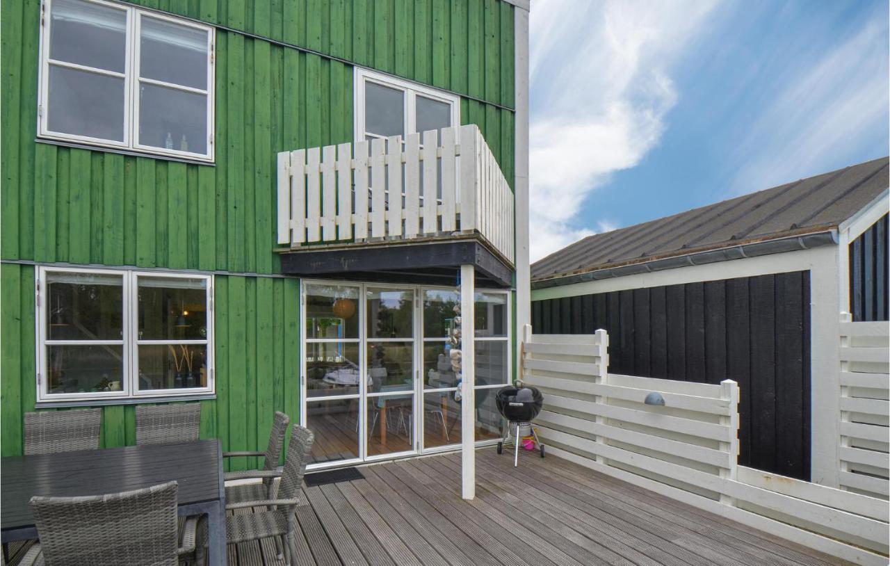 3 Bedroom Amazing Home In Ebeltoft Bagian luar foto