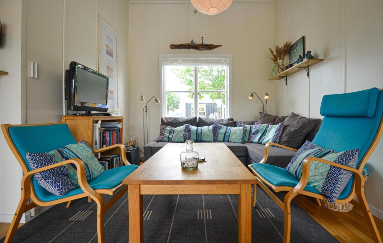 3 Bedroom Amazing Home In Ebeltoft Bagian luar foto